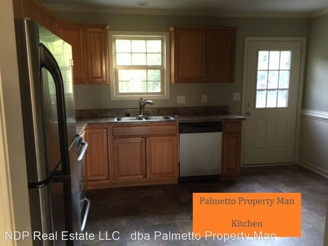 Building Photo - 3 br, 2 bath House - 1038 Slow Creek Ct.