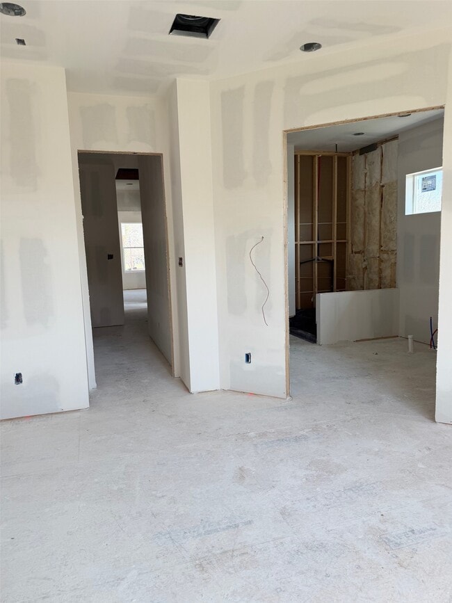 Building Photo - 1120 Miller Rd