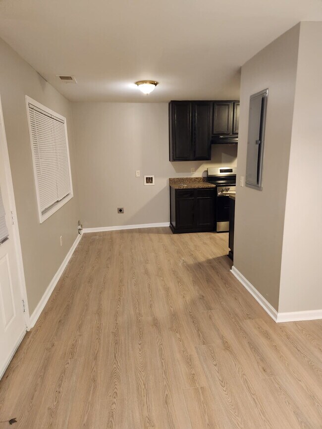 Foto del edificio - 6354 Shannon Pkwy