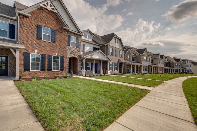 Building Photo - 941 Nance Ln