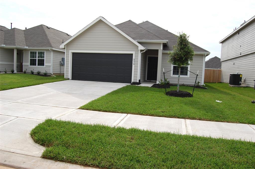 5415 Brooklyn Rose Dr, Arcola, TX 77583 House Rental in Arcola, TX