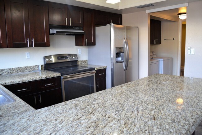 Foto del edificio - 8426 E Chaparral Rd