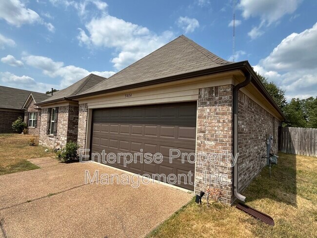 Foto del edificio - 9404 Eckley Pl