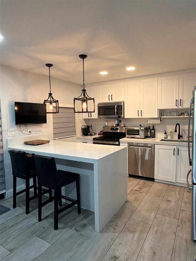 Foto del edificio - 7751 SW 102nd Pl