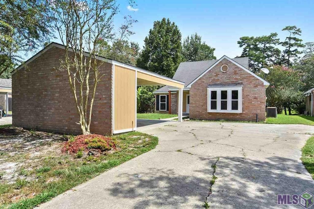 Building Photo - 17457 Deer Lake Ave