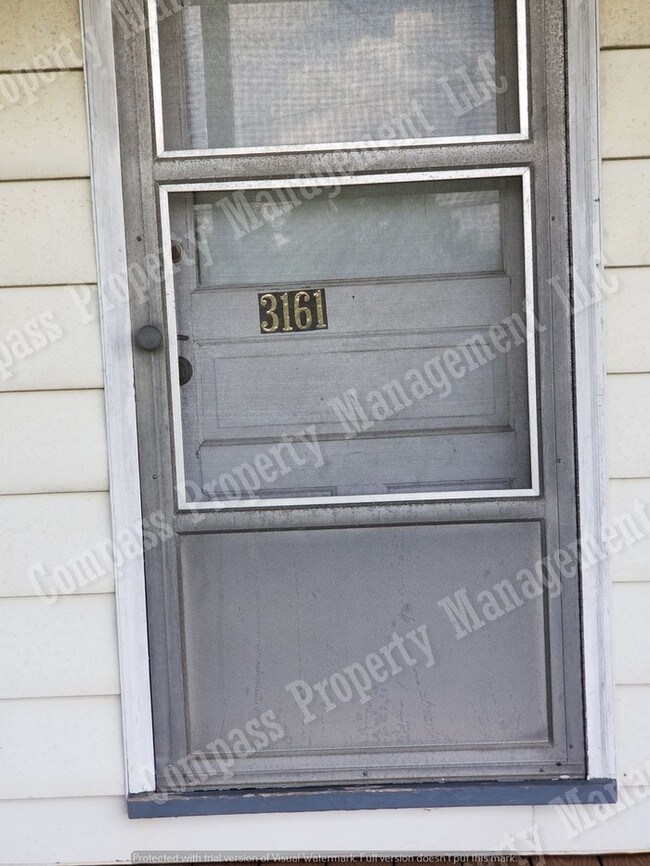 Building Photo - $1195 - 3 Bed, 1.5 Bath Home - Honey Brook