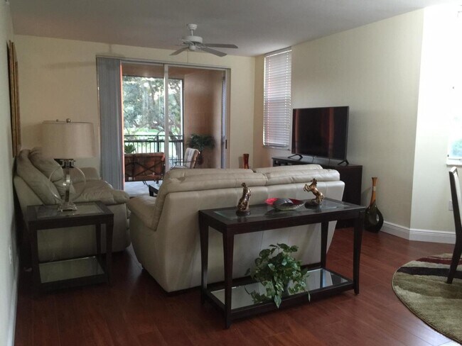 Foto del edificio - 11720 St Andrews Place