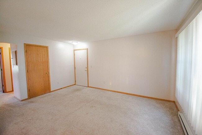 Foto del edificio - 2315 30th Ave NW
