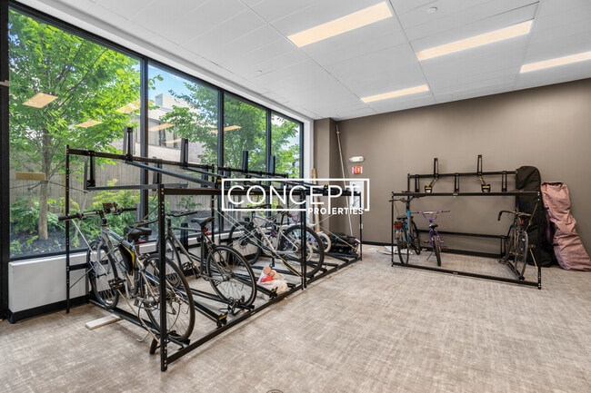 Foto del edificio - 50 Leo M Birmingham Pkwy