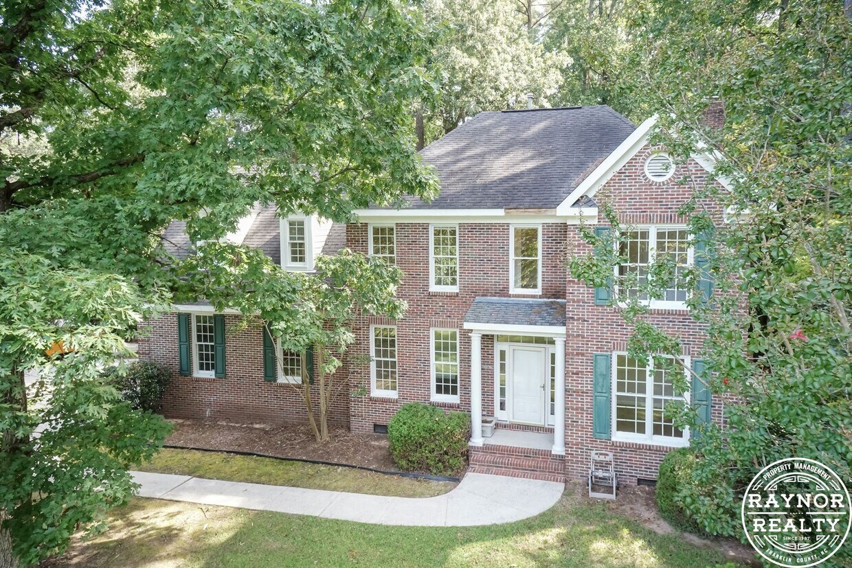 Primary Photo - Beautiful Brick house in Wake Forest