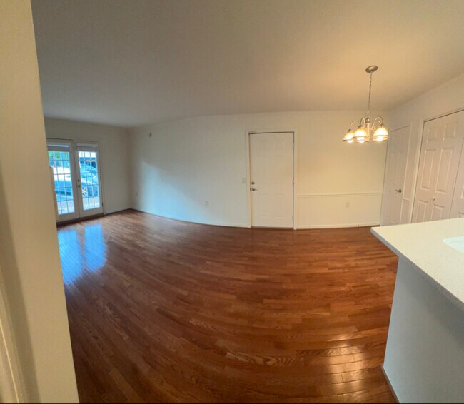 Foto del edificio - 2905 Burch Ave