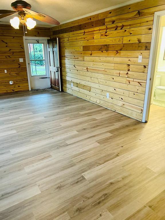 Foto del edificio - 111 Pinehaven Dr