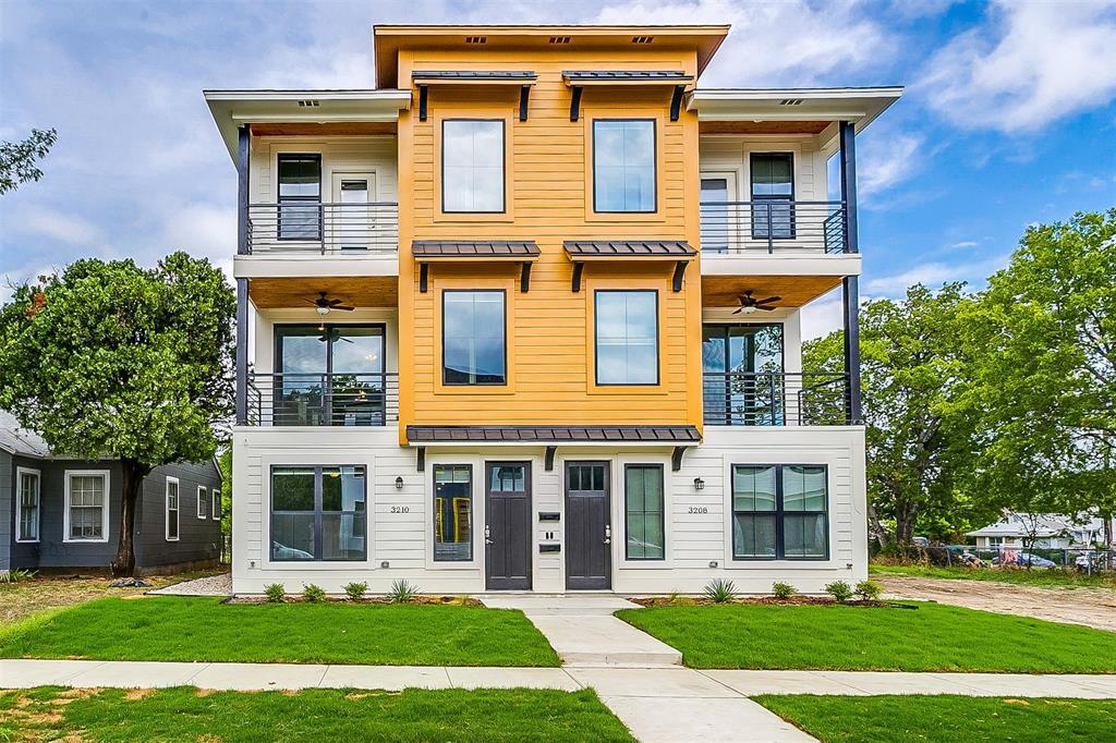 Foto principal - 3210 Forest Park Blvd