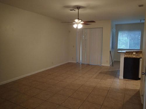 Building Photo - 4268 Coventry Pointe Way