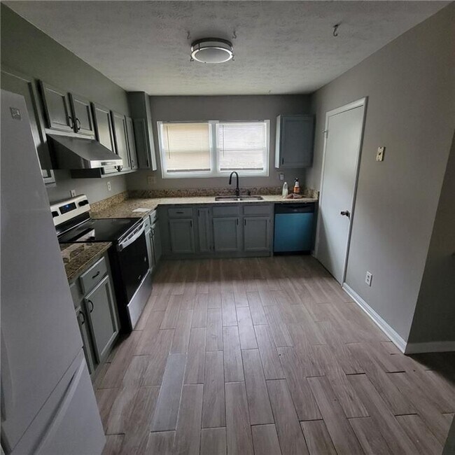 Foto del edificio - 3679 Blackshear Ct