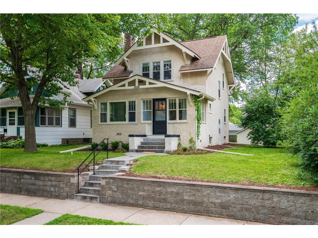 2026 Lincoln Ave, Saint Paul, MN 55105 - House Rental in Saint Paul, MN