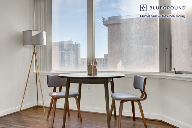 Foto del edificio - 4835 Cordell Ave