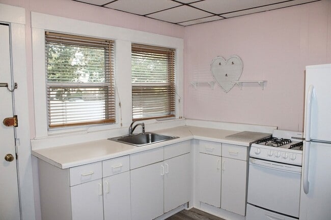 Foto del edificio - 78 Curtis Ave