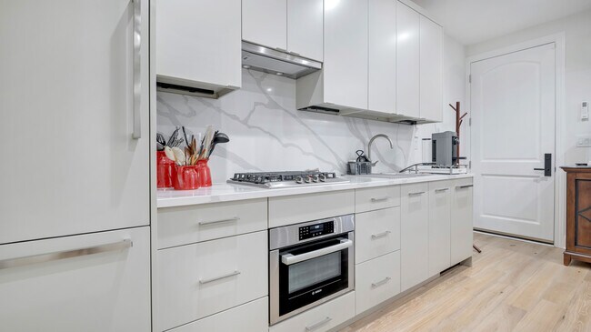 Foto del edificio - 1215 Rhode Island Ave NW