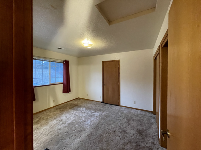 Building Photo - 6340 Pryor St