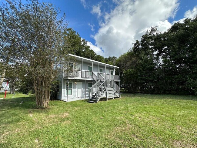 Foto del edificio - 819 Oak St