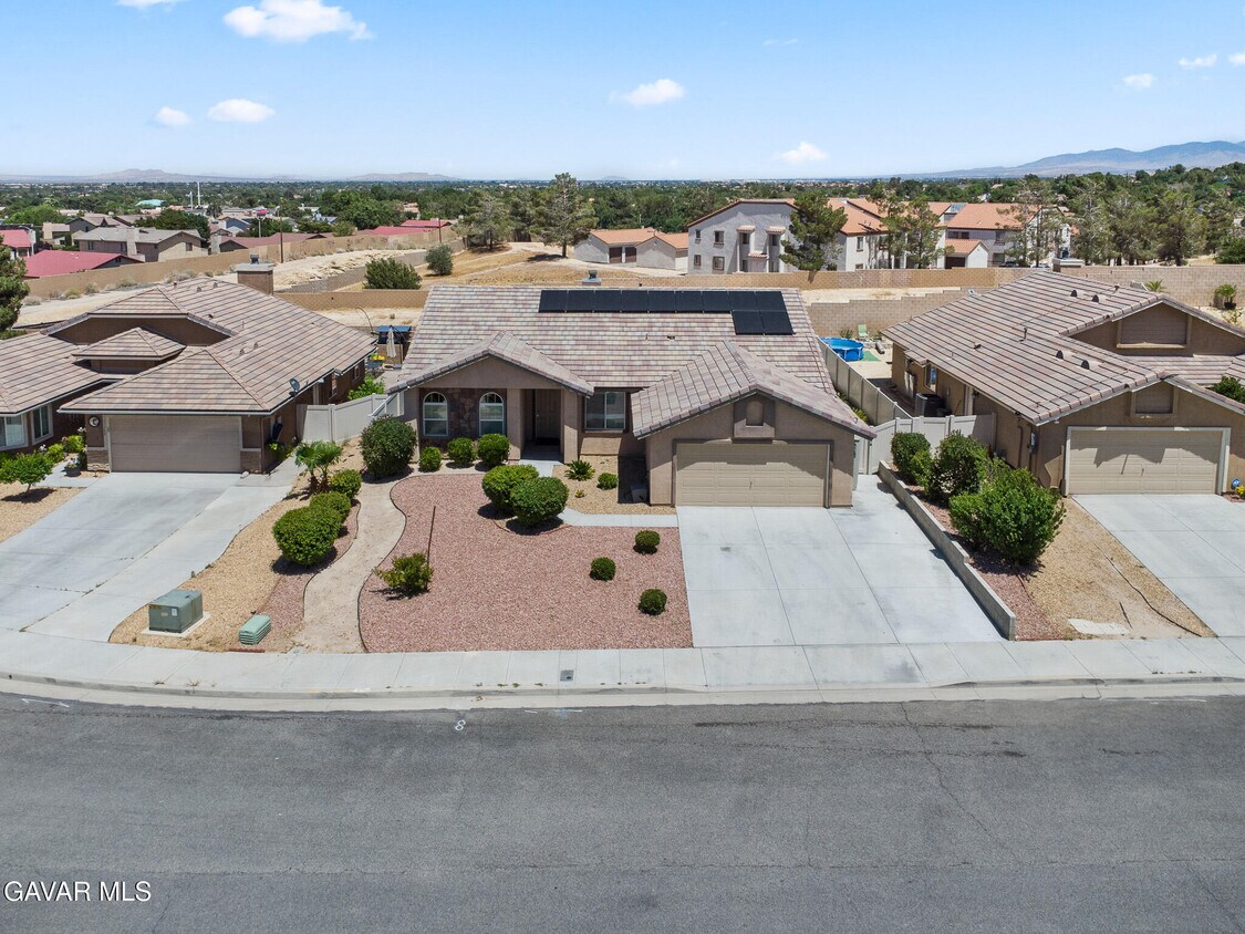 Foto principal - 37152 Waltham Pl
