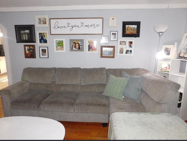 Foto del edificio - 670 Hammond St