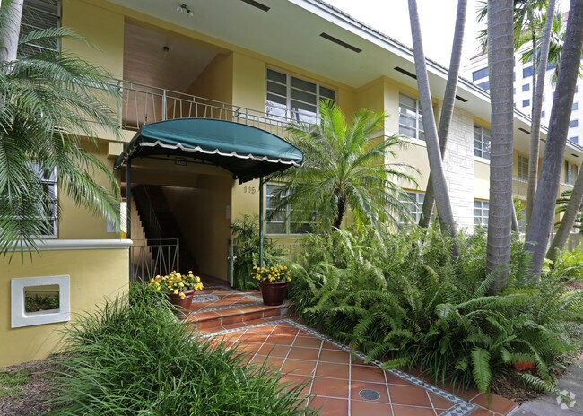 Building Photo - 115 Calabria Ave