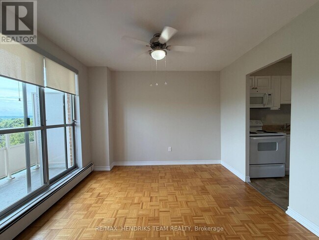 Building Photo - 60 Windward St