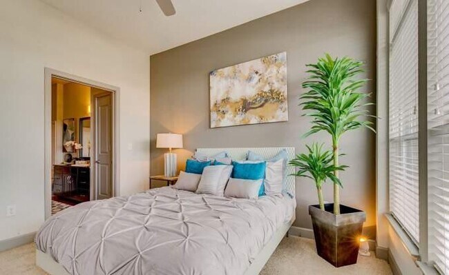 Foto del edificio - 2 bedroom in Dallas TX 75201