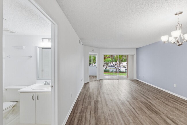 Building Photo - 9511 Weldon Cir