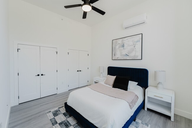 Building Photo - The 540