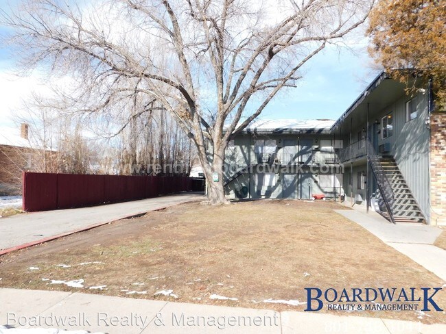 Building Photo - 161 E Beryl Ave