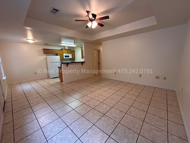 Building Photo - 1431 Brazil Ave