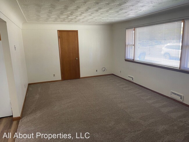 Building Photo - 4 br, 2 bath House - 2432 26th Avenue