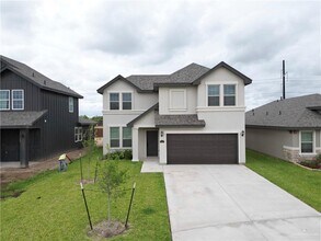 Building Photo - 34 N Rocky Rose Ave