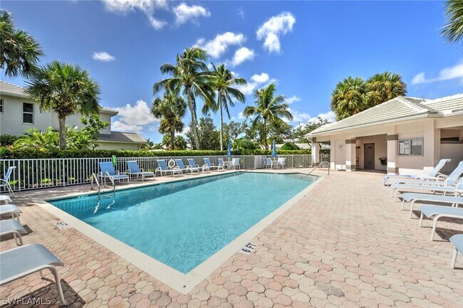 Foto del edificio - 8385 Whisper Trace Way