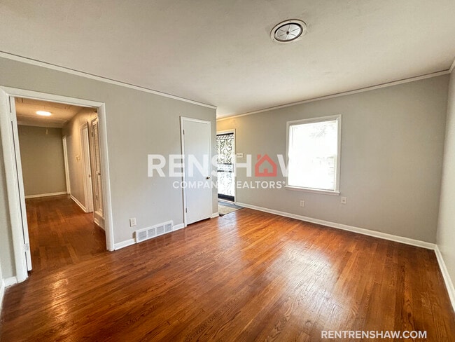 Building Photo - 1755 Cornelia Ln