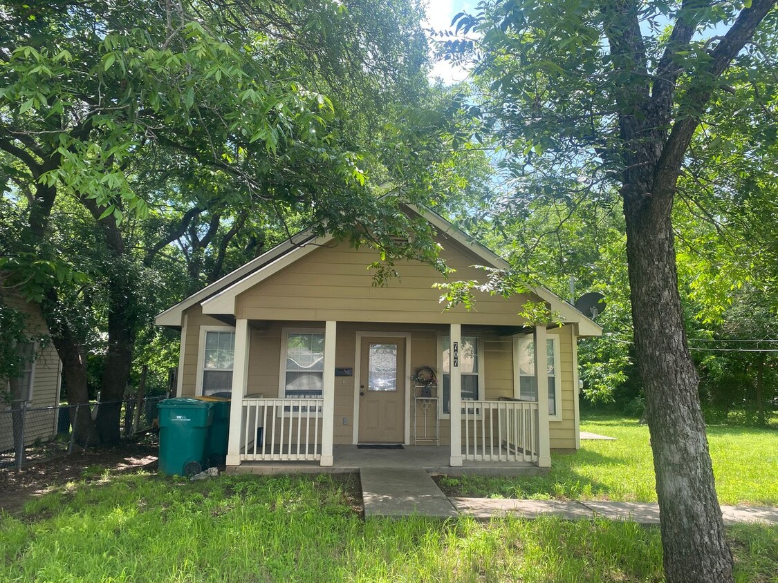 Primary Photo - COZY 3 BEDROOM, BELTON ISD