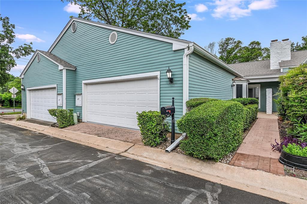 Foto principal - 415 Towne Park Trail