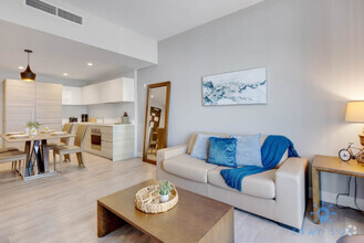 Building Photo - 777 N Ocean Dr