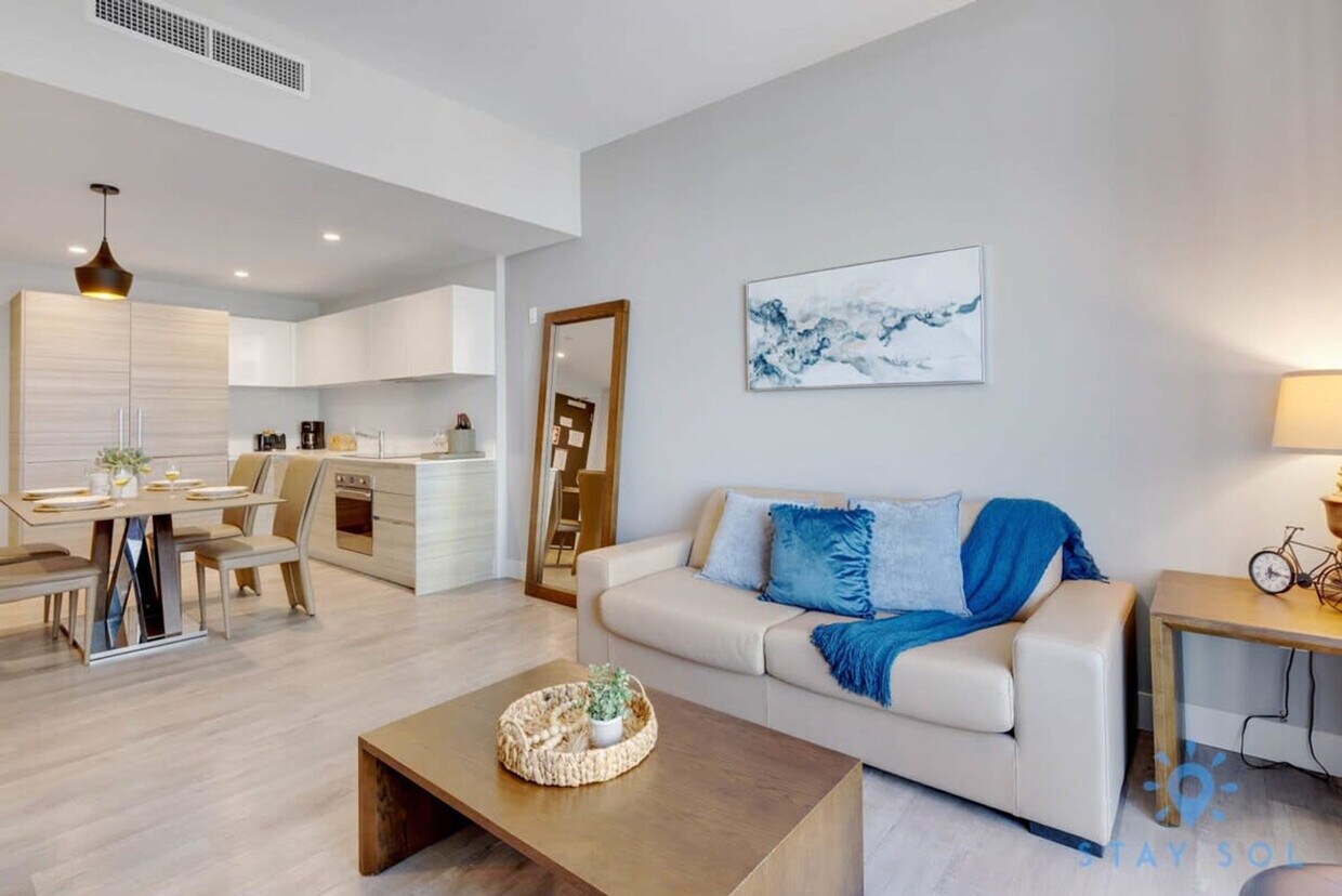 Foto principal - 777 N Ocean Dr