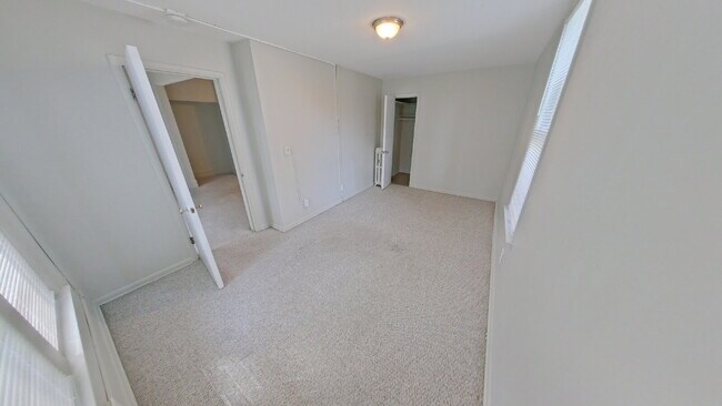 Foto del edificio - "1-Bedroom Retreat in the Heart of Mt Clemens – 650 Sq. Ft. of Cozy Living!"