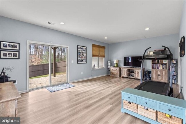 Building Photo - 458 Indigo Way