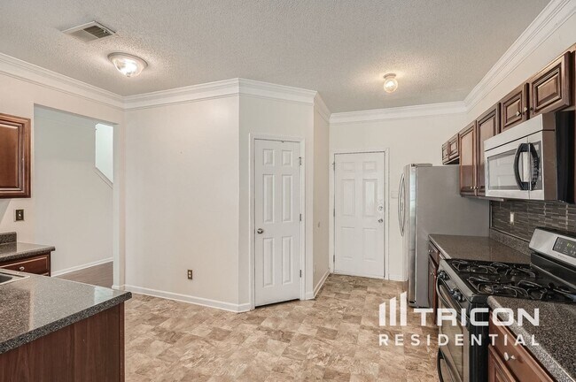Foto del edificio - 6503 Grey Fox Way