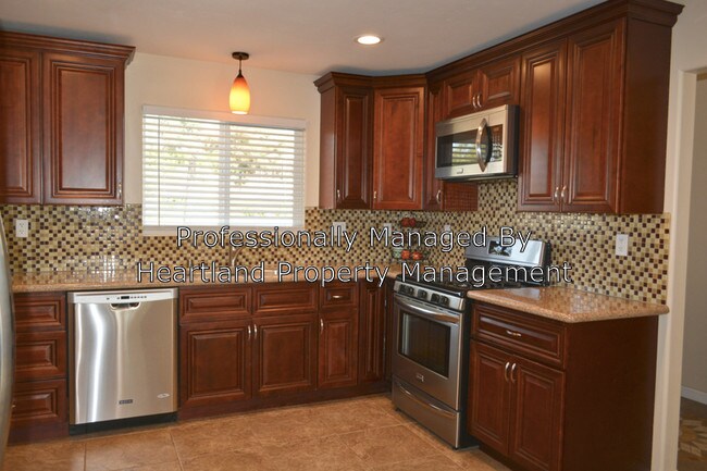 Building Photo - 9557 Mast Blvd