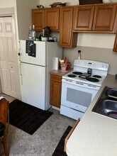 Building Photo - 535 Main St