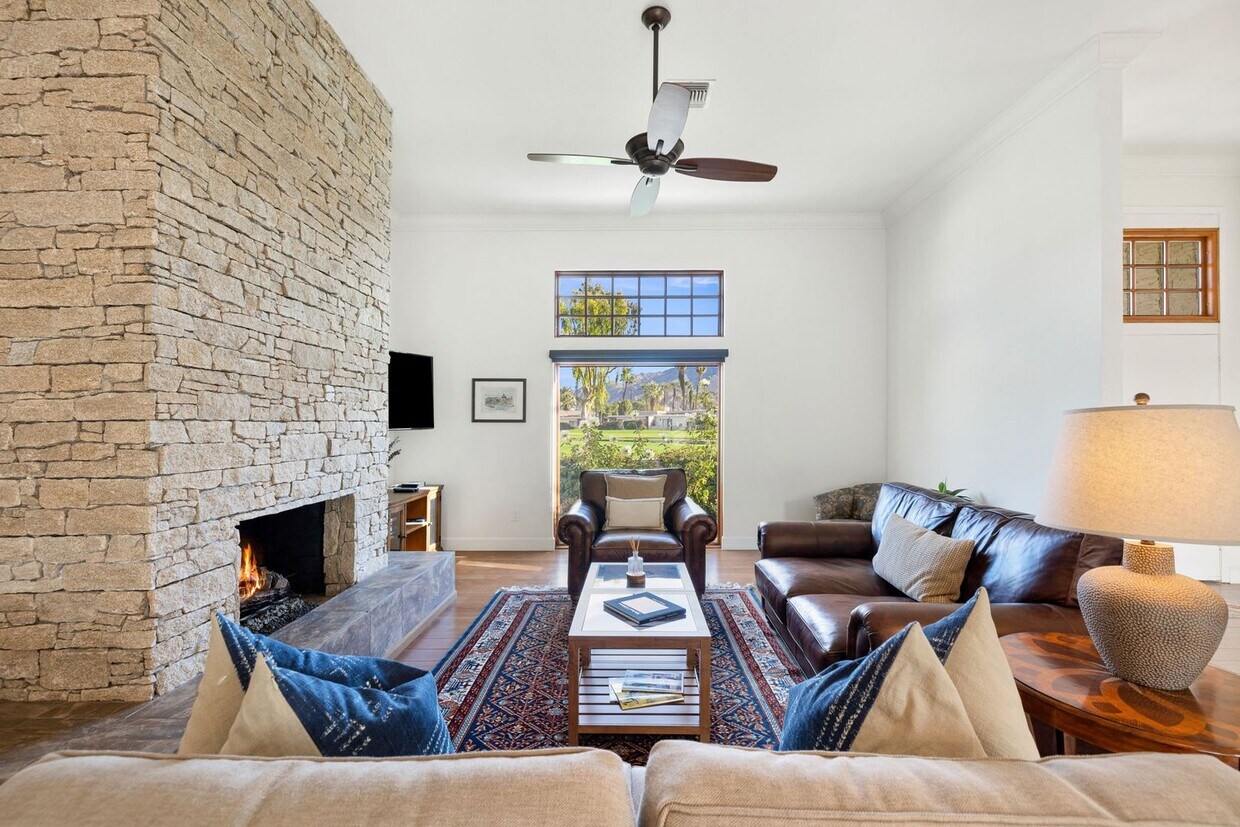 Foto principal - Luxury Golf Course Retreat in Indian Wells