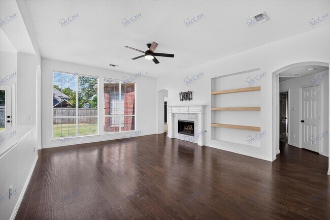 Building Photo - 8009 Owl Creek Ln