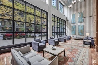 Building Photo - 211 E Ohio St